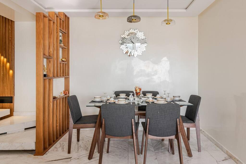 Apartamento Royale Duplexe Pleine Centre Tanger Exterior foto