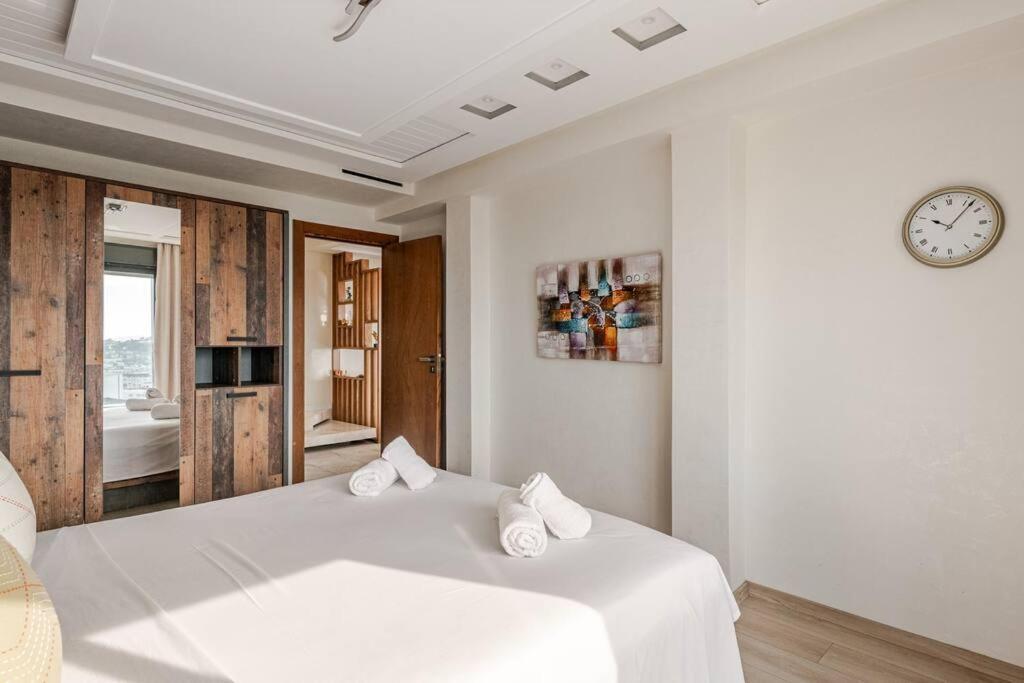 Apartamento Royale Duplexe Pleine Centre Tanger Exterior foto